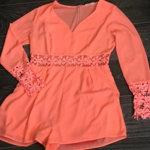 BEAUTIFUL Coral Romper || Size Medium